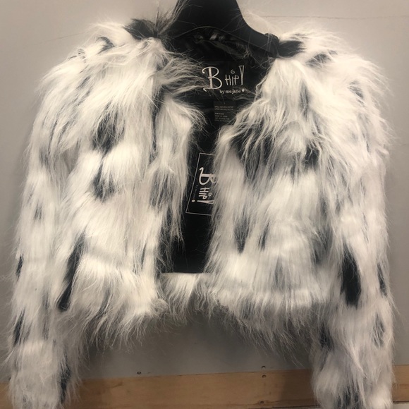 FAUX FUR - Picture 3 of 5